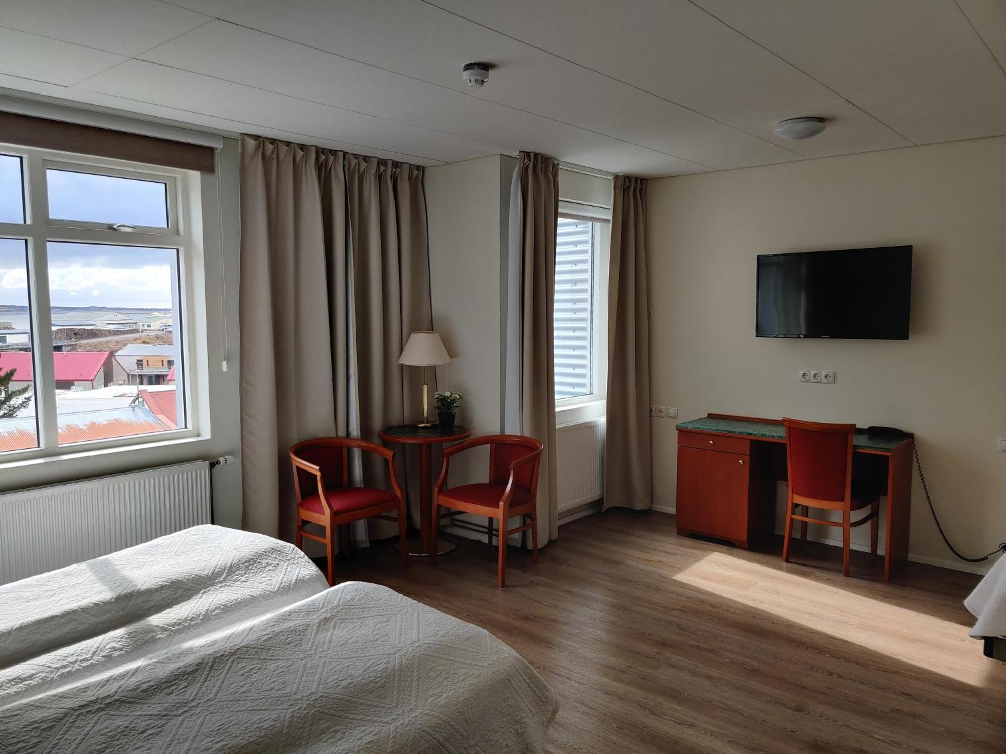 Hotel Borgarnes Bagian luar foto