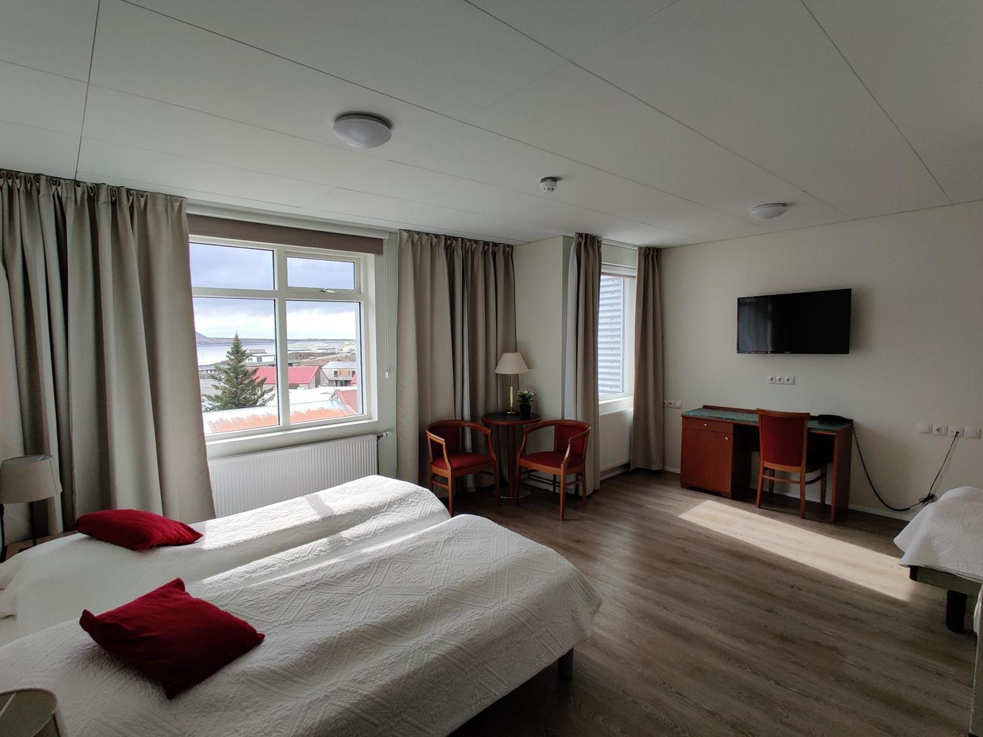 Hotel Borgarnes Bagian luar foto