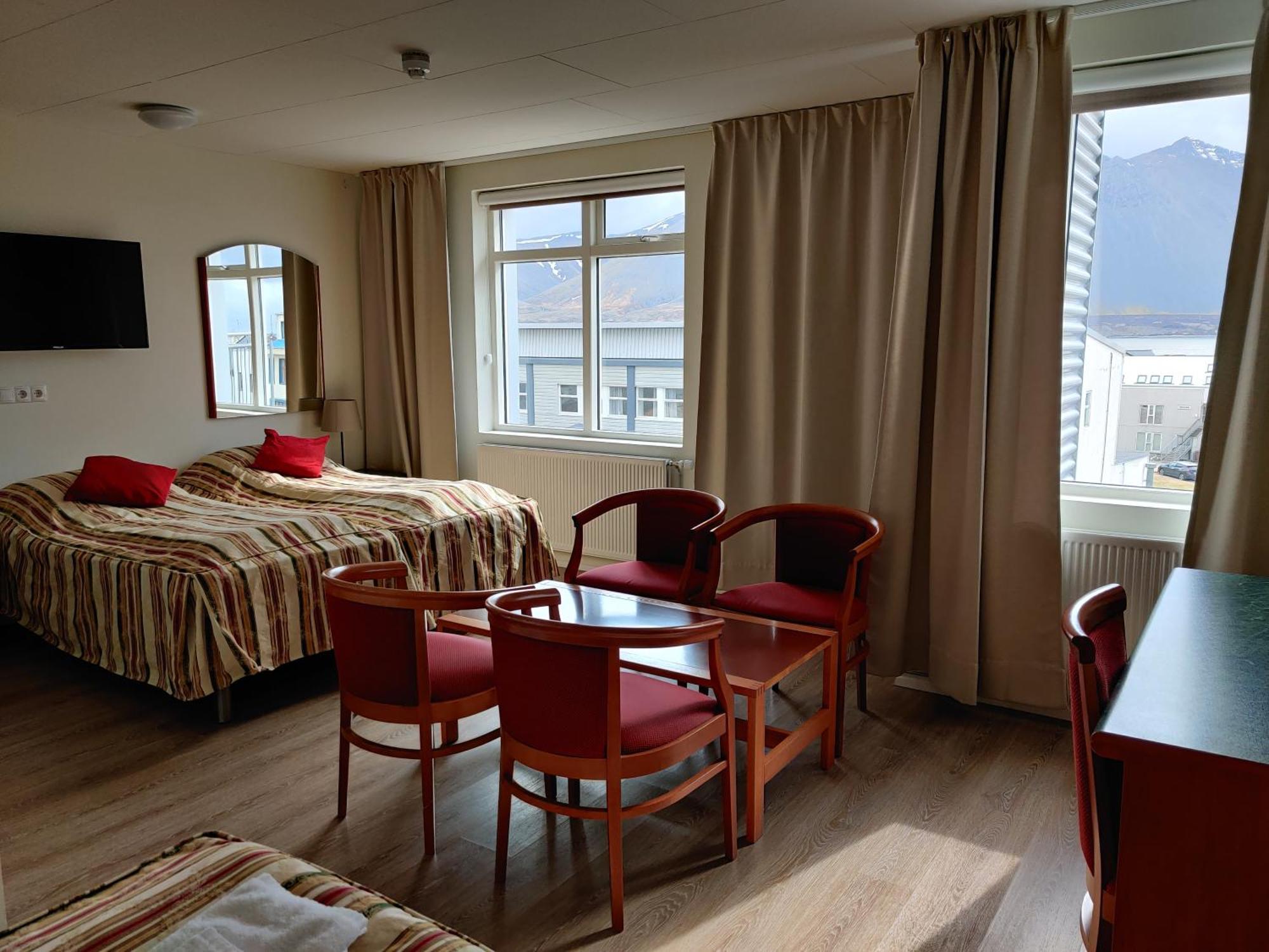 Hotel Borgarnes Bagian luar foto
