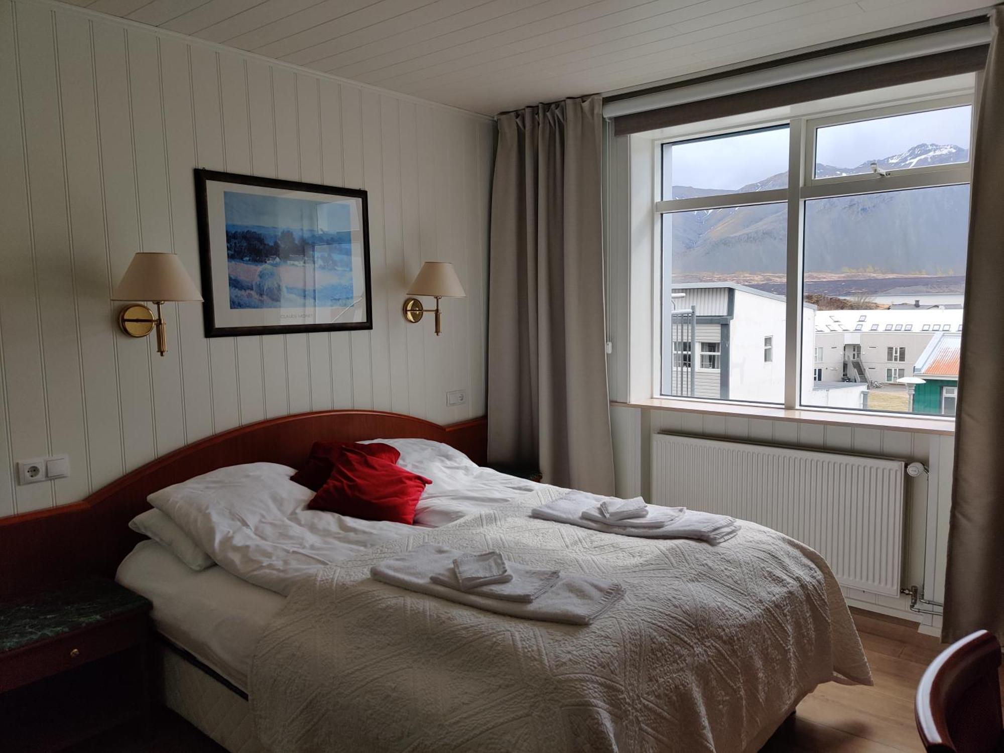 Hotel Borgarnes Bagian luar foto