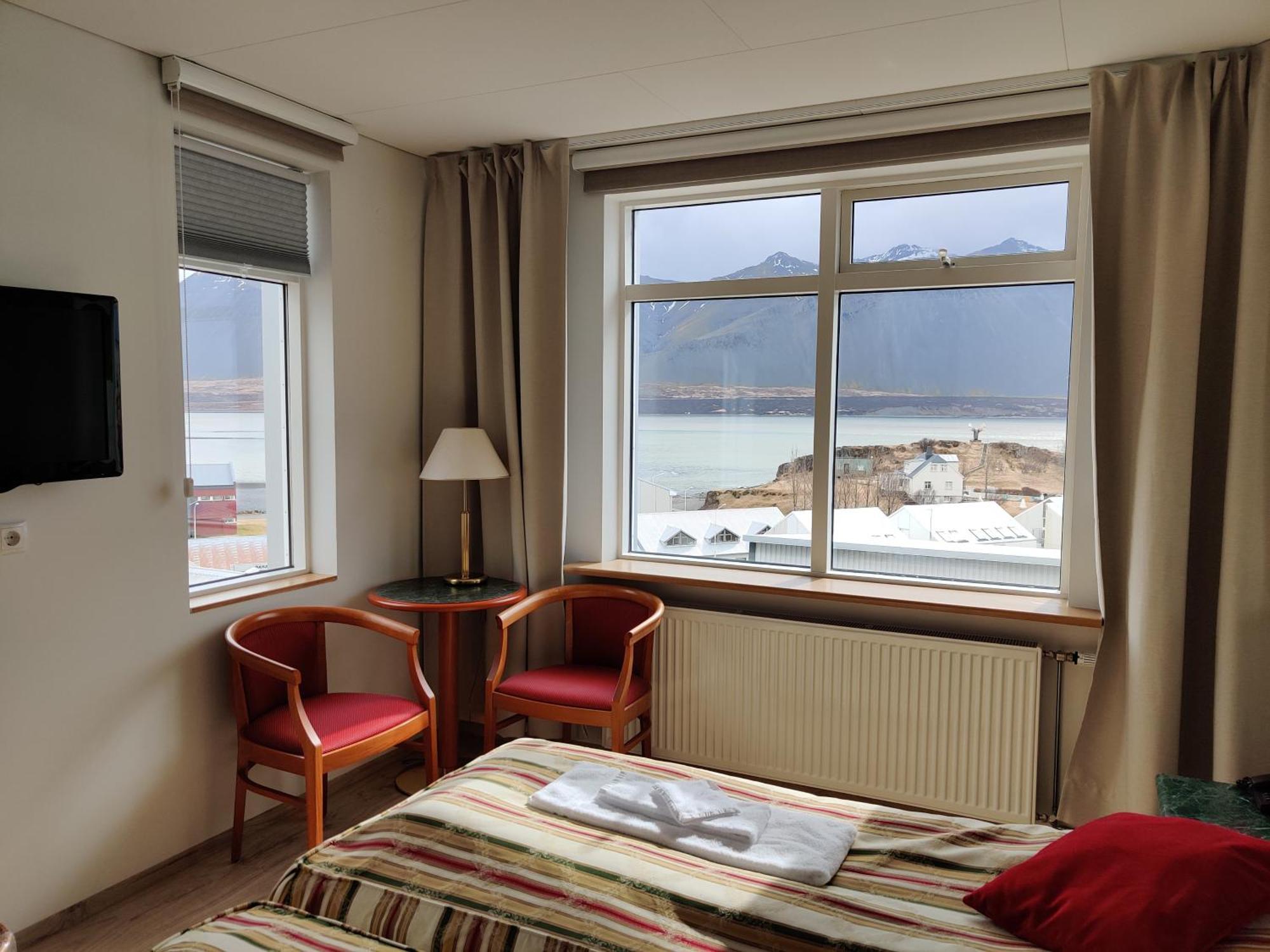 Hotel Borgarnes Bagian luar foto