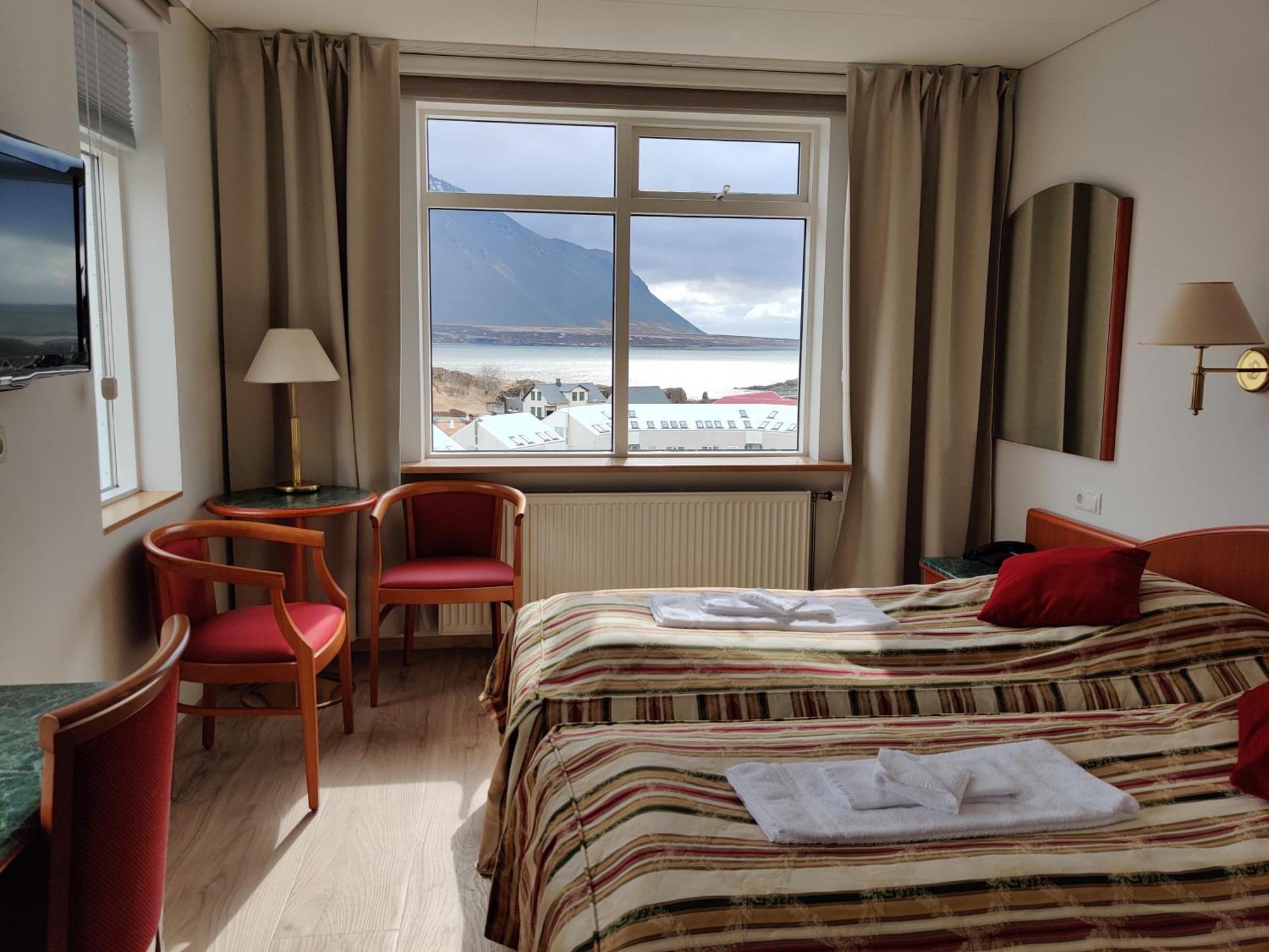 Hotel Borgarnes Bagian luar foto